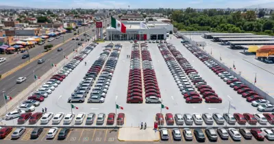 Top 10 Autos Más Vendidos México 2025: Nissan Versa Líder