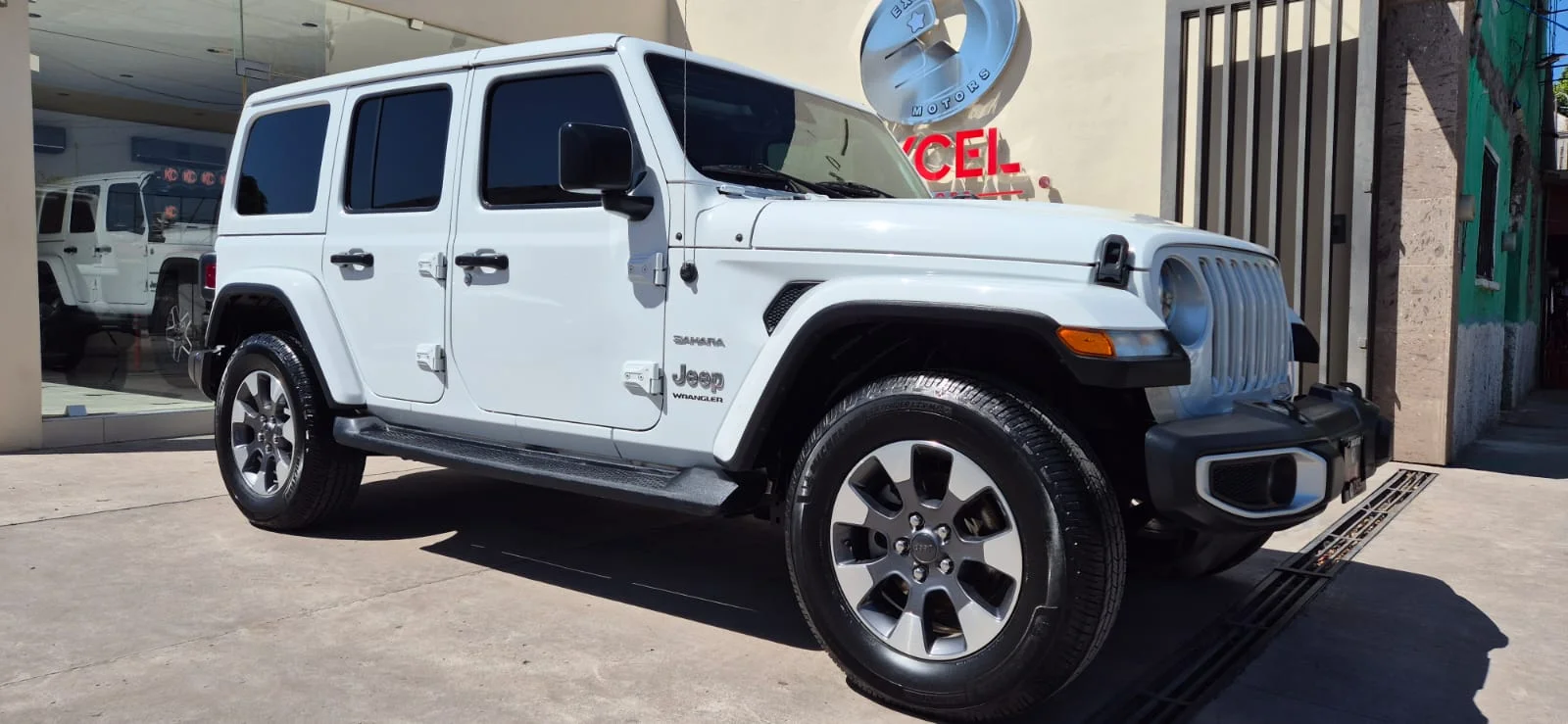 Jeep Wrangler 2023 - Foto 1