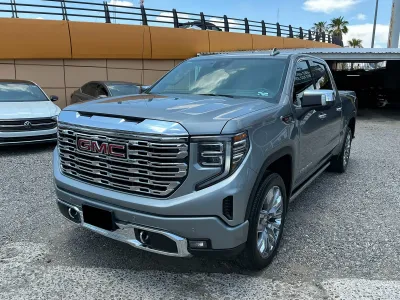 GMC Sierra