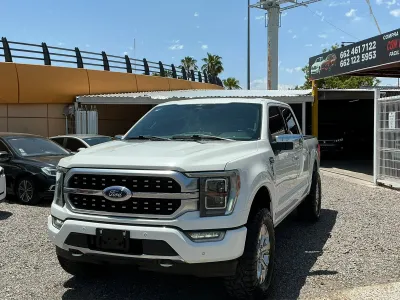 Ford Lobo