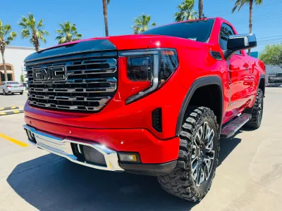 GMC Sierra