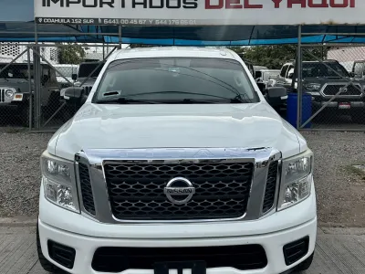 Nissan Titan