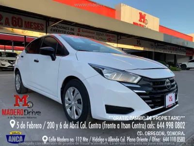 Nissan Versa